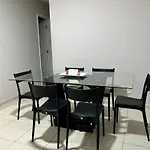 Apartamento - 3 Quartos Climatizados - By Bellaestadia
